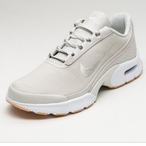 Nike Women Air Max Jewell SE ( bone/ off white)